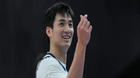 庫明加透露籃球經典比賽心路历程，眾人齊力支持